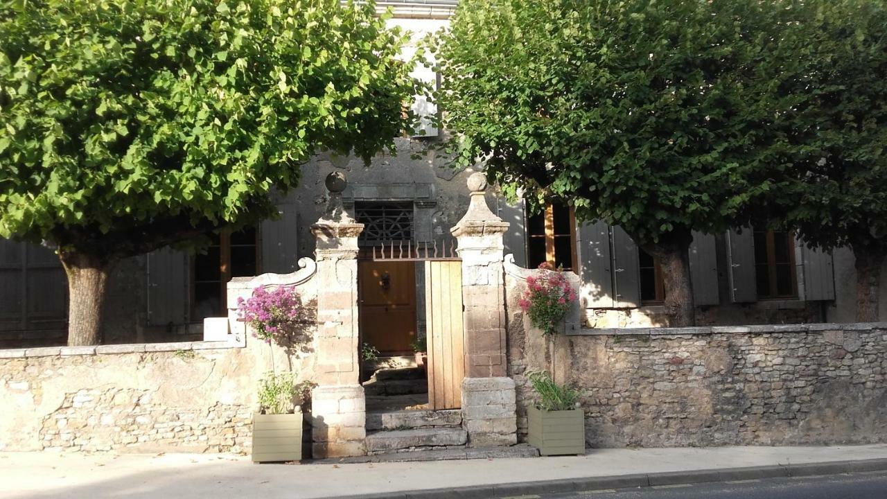 Les Chambres De La Basilique Neuvy-Saint-Sépulchre 외부 사진
